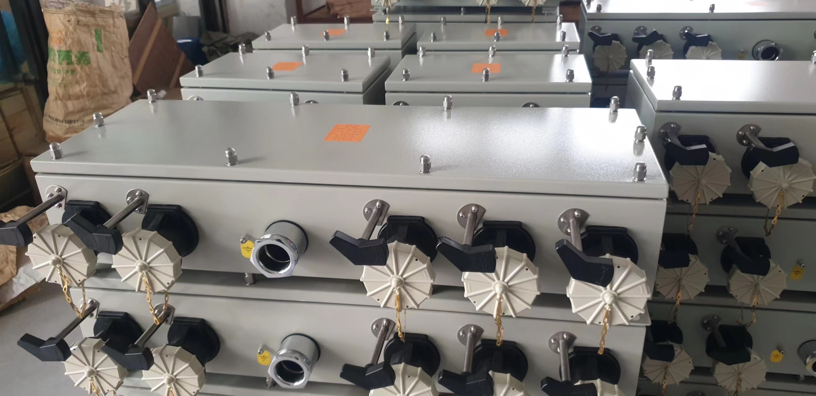 Reefer Konteyner Soketleri ve Bileşenleri